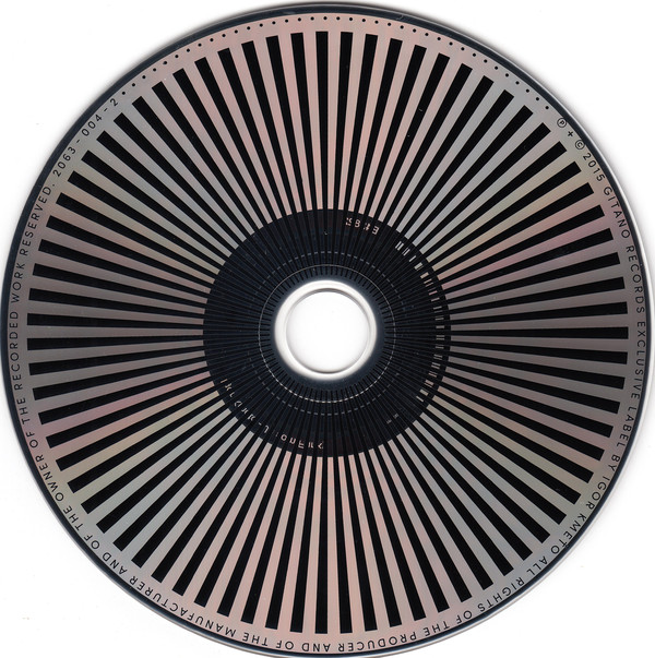 CD.jpg